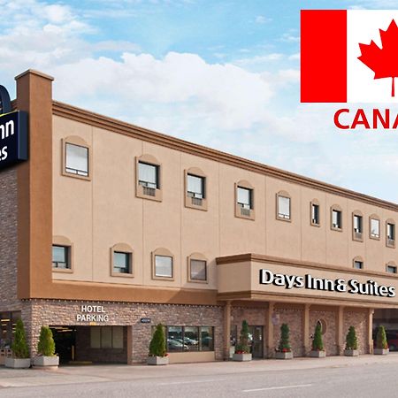 Days Inn & Suites By Wyndham Sault Ste. Marie On Exteriör bild