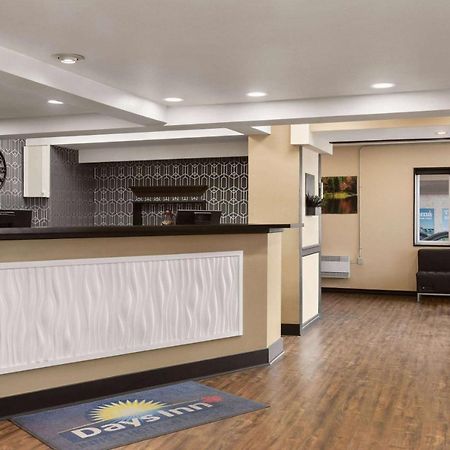 Days Inn & Suites By Wyndham Sault Ste. Marie On Exteriör bild