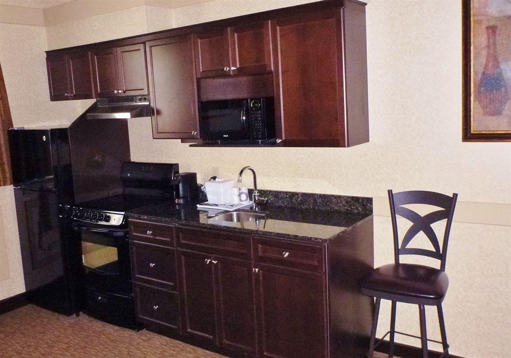 Days Inn & Suites By Wyndham Sault Ste. Marie On Rum bild