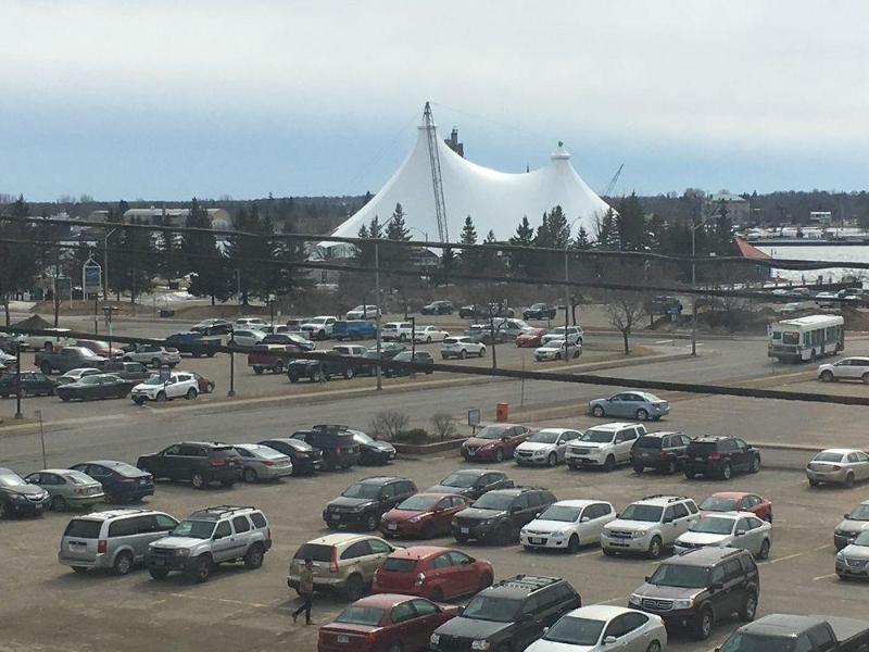 Days Inn & Suites By Wyndham Sault Ste. Marie On Exteriör bild