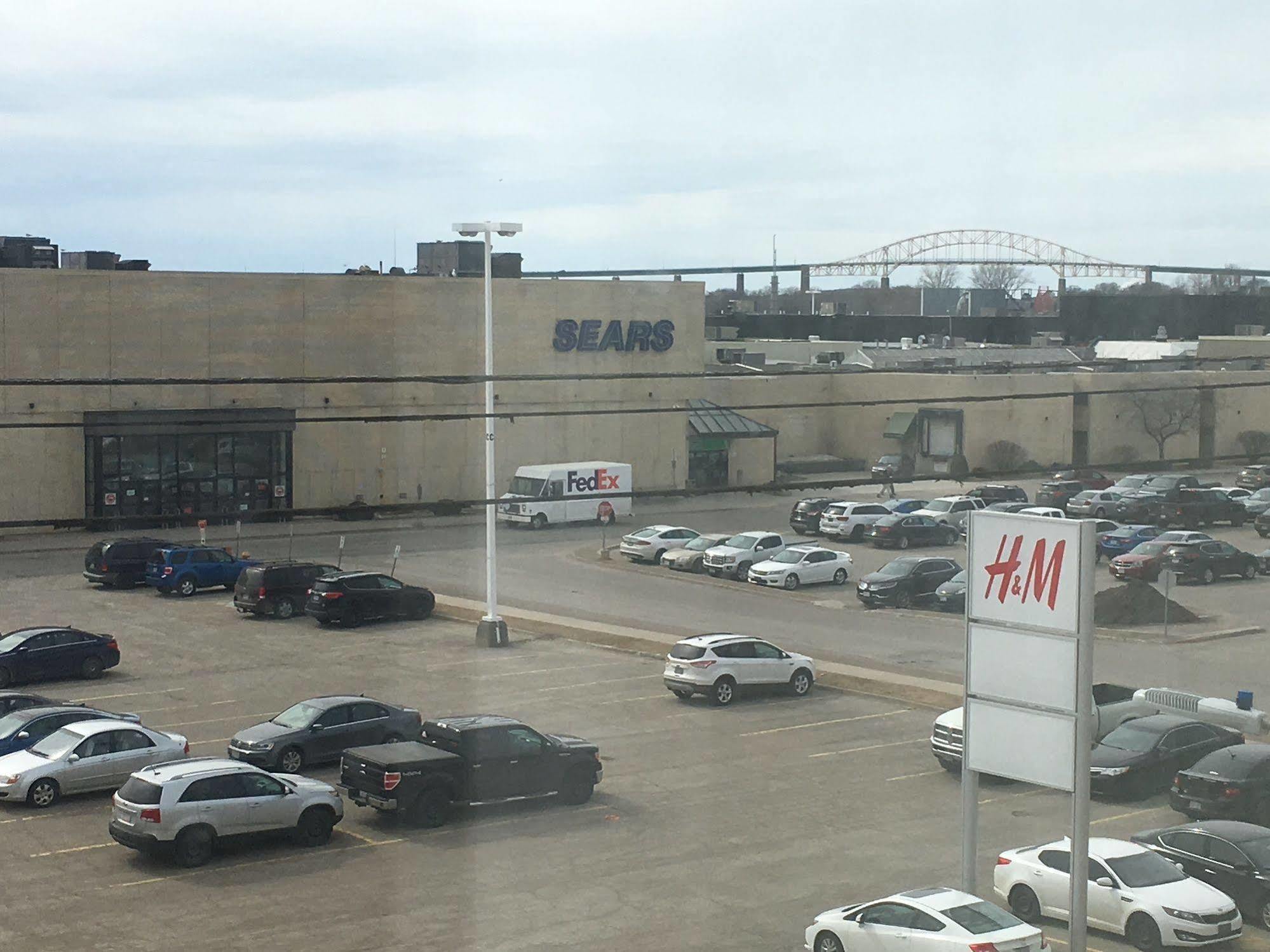 Days Inn & Suites By Wyndham Sault Ste. Marie On Exteriör bild